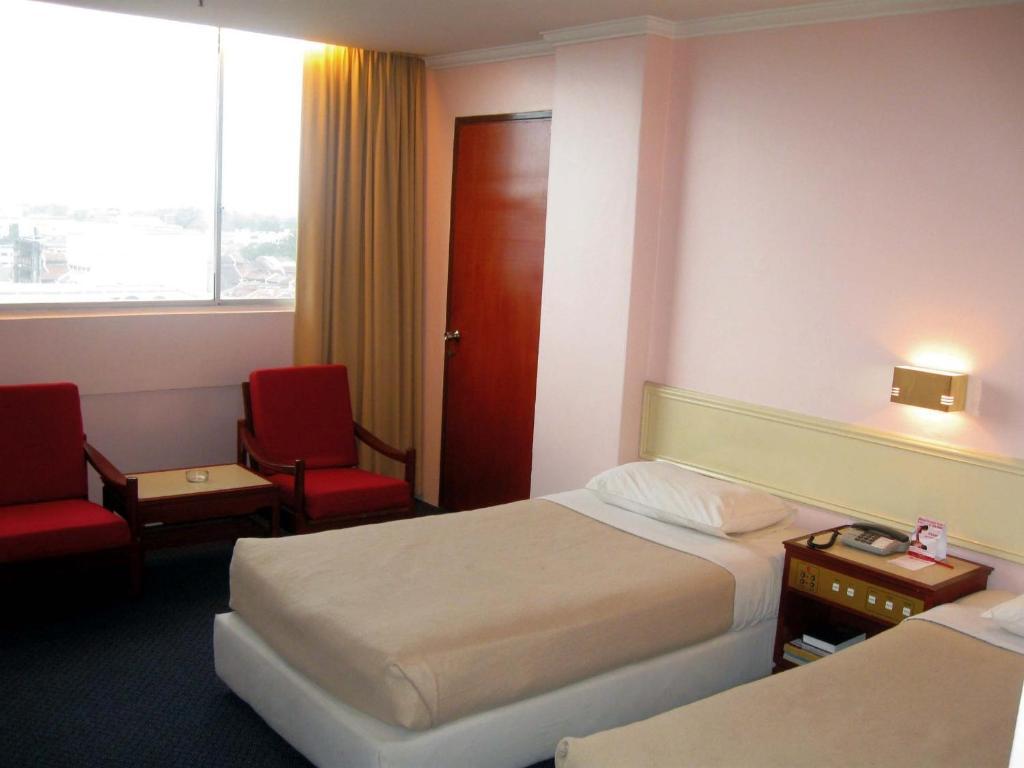 Hotel Excelsior Ipoh Chambre photo